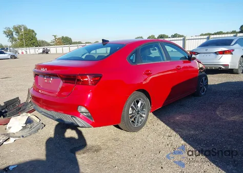 2024 Kia Forte Lxs z USA, uszkodzony, nr VIN 3KPF24ADXRE804128